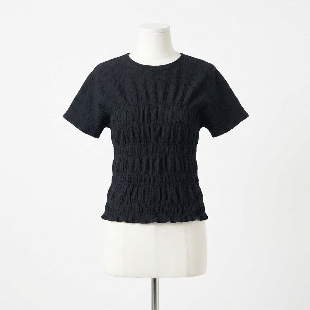 NEW CLOSED crinkle-effect top in black